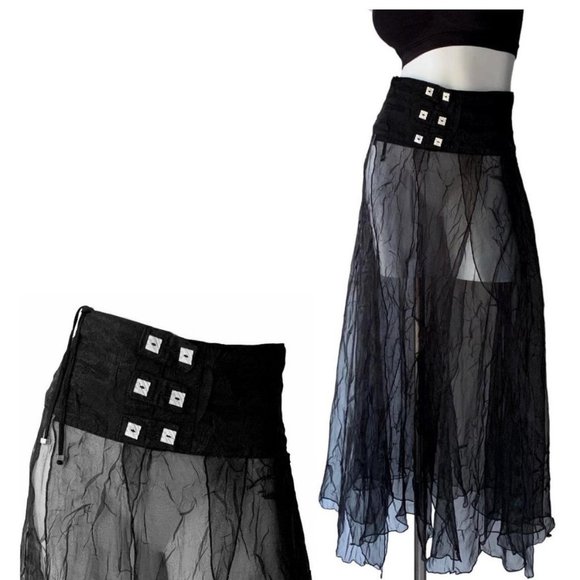 Biche de bere black sheer crinkled paneled skirt with silver details - Picture 1 of 4
